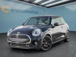 Schwarz Gebraucht 2021 Mini ONE Kleinwagen | 20.349 € (Etwas zu teuer)