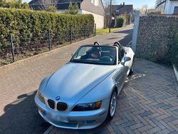 Silber Gebraucht 2000 BMW Z3 Cabrio | 15.900 € (Etwas zu teuer)