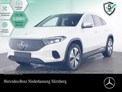 Weiß Gebraucht 2024 Mercedes EQA350 Advanced SUV | 34.990 € (Fairer Preis)