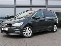 Grau Gebraucht 2017 VW Touran Highline Van / Kleinbus | 21.950 € (Guter Preis)