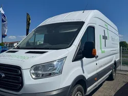 Weiß Gebraucht 2015 Ford Transit Limousine | 14.999 €