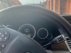 Schwarz Gebraucht 2011 Mercedes E220 Kombi | 5.000 €