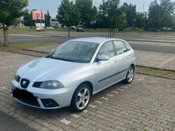 Silber Gebraucht 2007 Seat Ibiza Sport Limousine | 2.800 € (Etwas zu teuer)