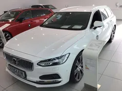 Crystal white / metallic Neu 2025 Volvo V90 Plus Kombi | 58.490 € (Etwas zu teuer)