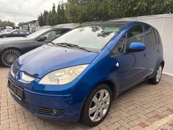 Blau Gebraucht 2006 Mitsubishi Colt Motion Limousine | 3.790 €