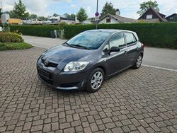 Grau Gebraucht 2008 Toyota Auris Limousine | 2.700 € (Guter Preis)