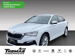 Weiß Gebraucht 2023 Skoda Scala Style Kleinwagen | 20.880 € (Etwas zu teuer)
