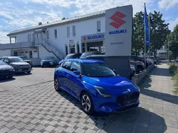 Blau Neu 2025 Suzuki Swift Comfort+ Limousine | 19.590 €