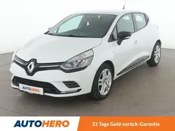 Weiß Gebraucht 2017 Renault Clio IV LIMITED Limousine | 8.280 € (Fairer Preis)