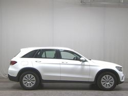 Weiss Gebraucht 2022 Mercedes GLC200 SUV | 28.480 € (Superpreis)