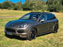 Braun Gebraucht 2013 Porsche Cayenne S SUV | 23.000 €