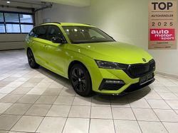 Grün Gebraucht 2024 Skoda Octavia RS Kombi | 35.620 € (Guter Preis)