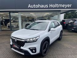 Weiß Gebraucht 2023 Suzuki SX4 Comfort SUV | 21.950 € (Fairer Preis)