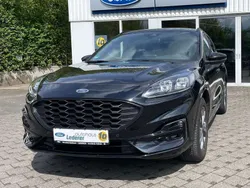 Obsidianschwarz metallic Gebraucht 2022 Ford Kuga ST-Line X SUV | 28.900 € (Fairer Preis)