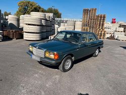 Gebraucht 1984 Mercedes E230 Limousine | 6.800 €