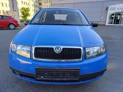 Blau Gebraucht 2004 Skoda Fabia Exact Limousine | 999 € (Guter Preis)