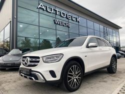 Weiß Gebraucht 2021 Mercedes GLC300e SUV | 31.950 € (Superpreis)