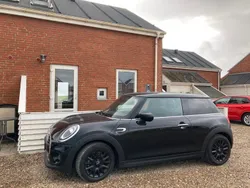 Schwarz Gebraucht 2019 Mini ONE Kleinwagen | 13.999 € (Fairer Preis)