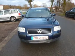 Blau Gebraucht 2003 VW Passat Family Kombi | 2.999 € (Teuer)