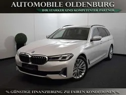 Weiß Gebraucht 2022 BMW 520 Luxury Line Limousine | 33.780 € (Fairer Preis)