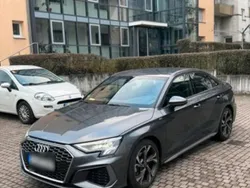 Grau Gebraucht 2024 Audi A3 S-Line Limousine | 28.900 € (Superpreis)
