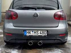 Grau Gebraucht 2005 VW Golf V Trendline Limousine | 4.850 € (Etwas zu teuer)