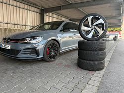 Grau Gebraucht 2019 VW Golf VII GTI Kleinwagen | 26.500 € (Etwas zu teuer)