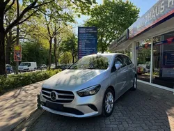 Silber Gebraucht 2019 Mercedes B200 Van / Kleinbus | 22.900 € (Guter Preis)