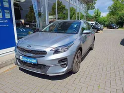 Grau Gebraucht 2020 Kia XCeed SUV | 17.999 € (Guter Preis)