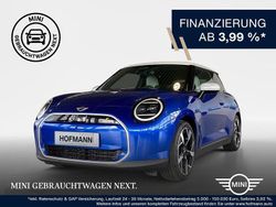 Blazing blue Gebraucht 2024 Mini Cooper SE Favoured Kleinwagen | 33.440 € (Fairer Preis)