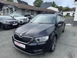 Schwarzmagic perleffekt Gebraucht 2014 Skoda Octavia LAURIN & KLEMENT Kombi | 9.890 € (Fairer Preis)