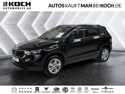 Schwarz Gebraucht 2024 Skoda Karoq Selection SUV | 33.900 € (Fairer Preis)