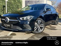 Schwarz Gebraucht 2022 Mercedes CLA220 Progressive Limousine | 31.840 € (Guter Preis)