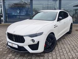 Weiß Gebraucht 2021 Maserati Levante SUV | 44.900 €