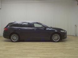 Schwarz Gebraucht 2022 Ford Mondeo Titanium Kombi | 12.450 € (Fairer Preis)