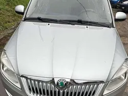 Weiß Gebraucht 2012 Skoda Roomster Van | 5.500 € (Fairer Preis)