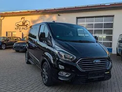 Agate black Gebraucht 2021 Ford Tourneo Custom Titanium Van / Kleinbus | 36.900 € (Superpreis)