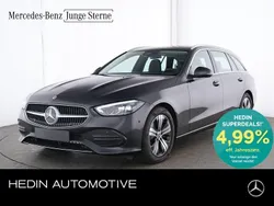 Grau Gebraucht 2024 Mercedes C200 Avantgarde Kombi | 37.890 € (Guter Preis)