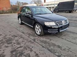 Schwarz Gebraucht 2005 VW Touareg Individual SUV | 3.980 € (Fairer Preis)