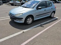 Weiß Gebraucht 2003 Peugeot 206 Filou Kombi | 2.000 € (Fairer Preis)