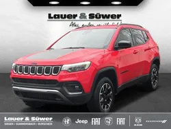 Rot Neu 2024 Jeep Compass SUV | 40.980 € (Etwas zu teuer)