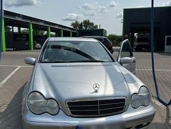Silber Gebraucht 2003 Mercedes C180 Classic Limousine | 1.500 € (Superpreis)