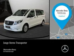 Weiß Gebraucht 2022 Mercedes Vito Van / Kleinbus | 31.880 € (Teuer)