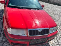 Rot Gebraucht 2006 Skoda Octavia Kombi | 3.000 € (Etwas zu teuer)