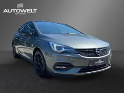 Grau Gebraucht 2019 Opel Astra Ultimate Limousine | 15.290 € (Fairer Preis)