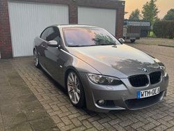 Grau Gebraucht 2009 BMW 330 Cabriolet M Sport Cabrio | 9.000 € (Fairer Preis)