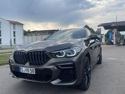 Grün Gebraucht 2022 BMW X6 M Sport SUV | 67.950 € (Teuer)