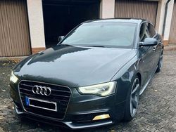 Grau Gebraucht 2013 Audi A5 Sportback Design Kleinwagen | 13.200 € (Fairer Preis)