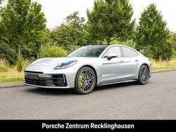 Silber Gebraucht 2025 Porsche Panamera 4 Limousine | 131.890 € (Superpreis)
