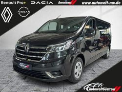 Schwarz Gebraucht 2024 Renault Trafic Life Van | 40.990 € (Teuer)